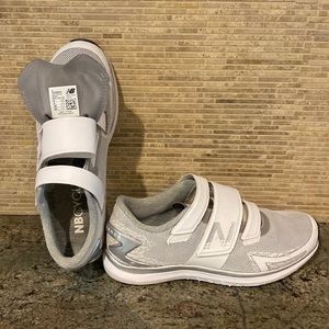 New Balance WX09 Studio Bike Shoes - Women's size 8